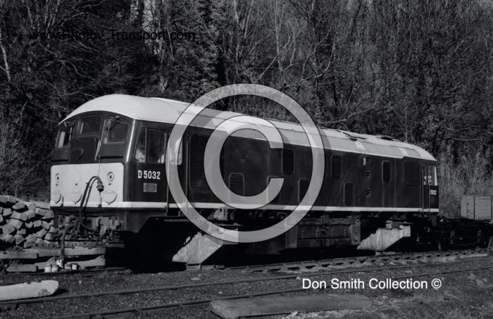 D5032/24032 Helen Turner