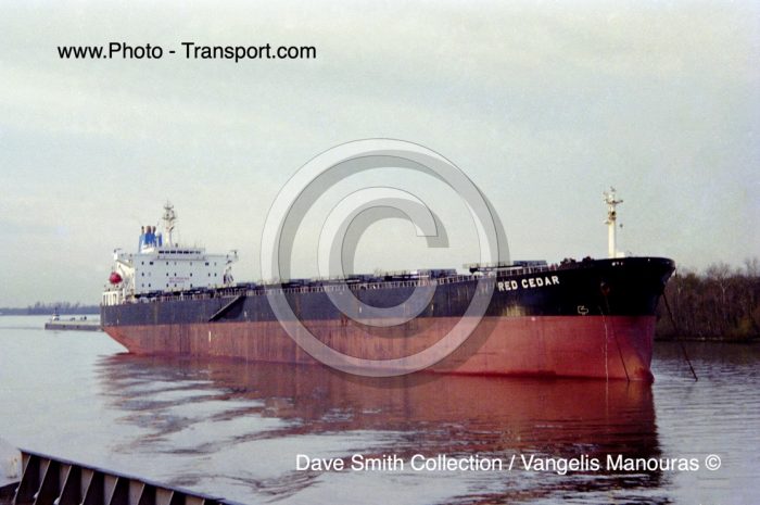 RED CEDAR  - Bulk Carrier