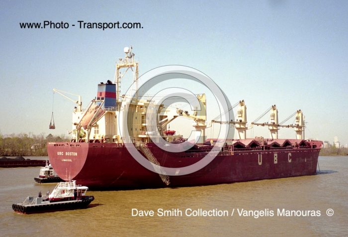 UBC BOSTON  -  Bulker