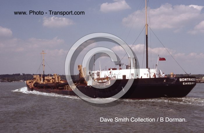 BOWTRADER  -  Dredger
