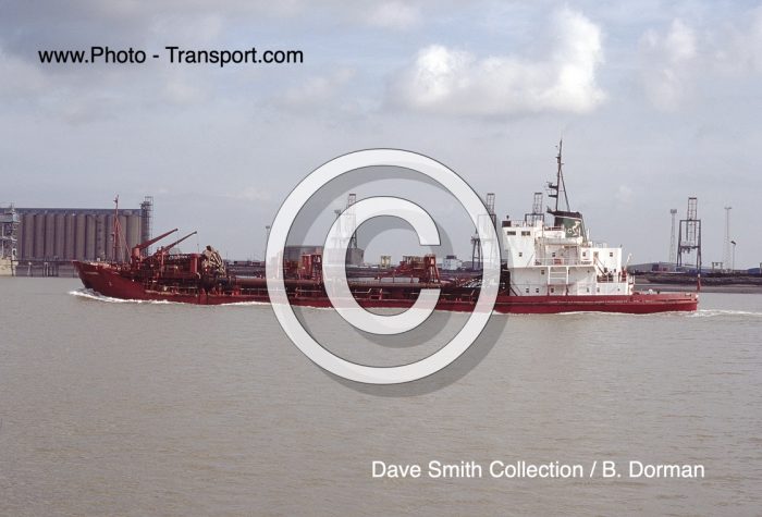 CAMBOURNE - Dredger