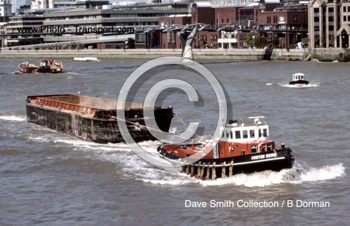 FRISTON DOWN - Tug
