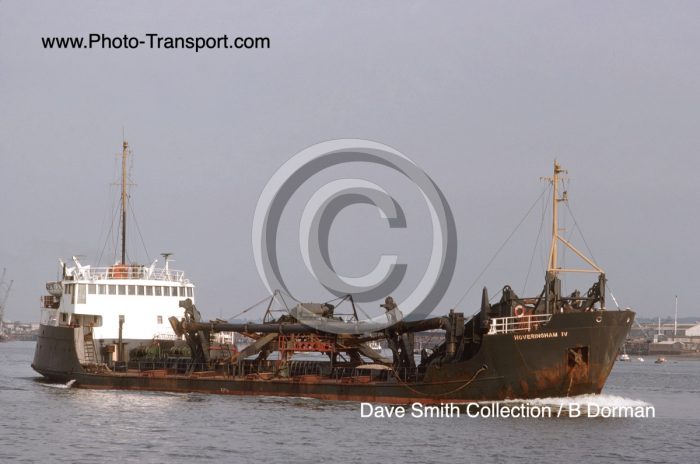 HOVERINGHAM IV - Dredger