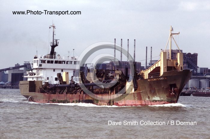 HOVERINGHAM VI - Dredger