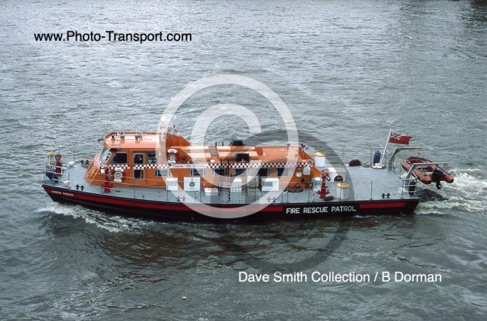 LONDON PHOENIX - Fire Rescue Vessel