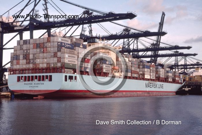 MAERSK KUANTAN - Container