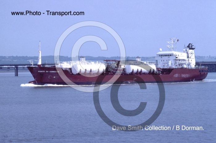 POINTE DE CORMORAN - Oil Products Tanker