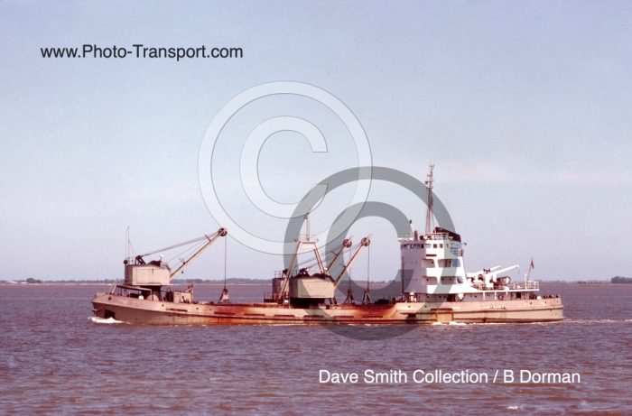 REDCLIFFE SAND - Grab Hopper Dredger