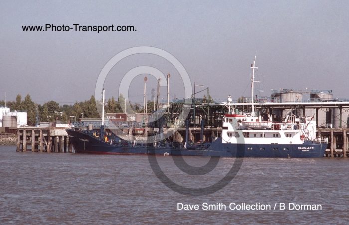 SANDLARK - Oil Chemical Tanker