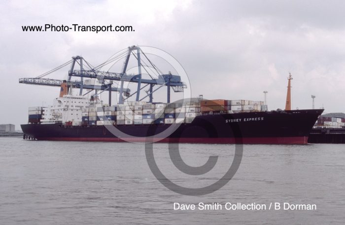SYDNEY EXPRESS  - Container