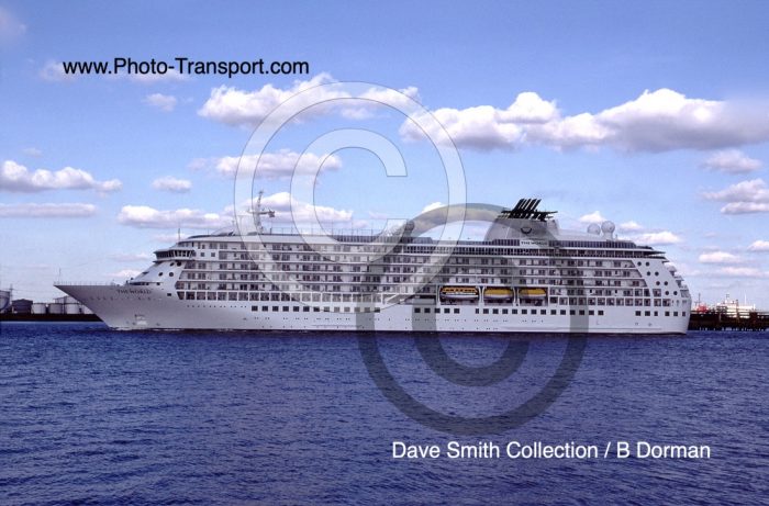 THE WORLD - Pass Cruise