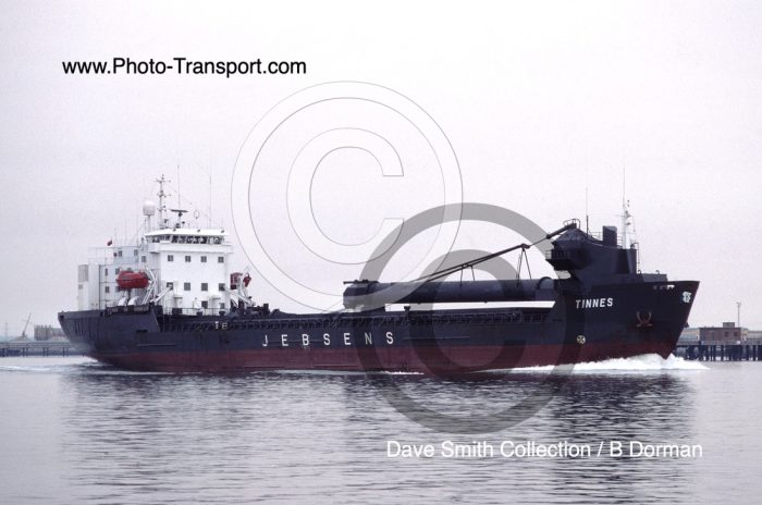 TINNES - Self Discharging Bulk Carrier