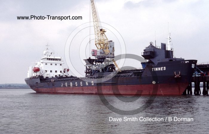 TINNES - Self Discharging Bulk Carrier