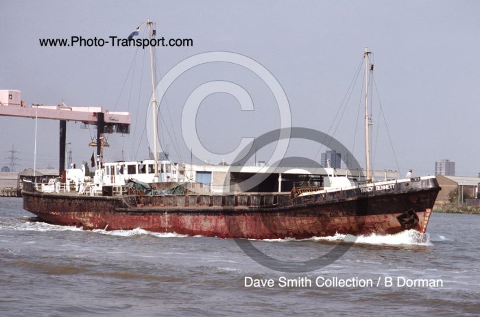 TRACY BENNETT - Ex David Marley - Motor Hopper