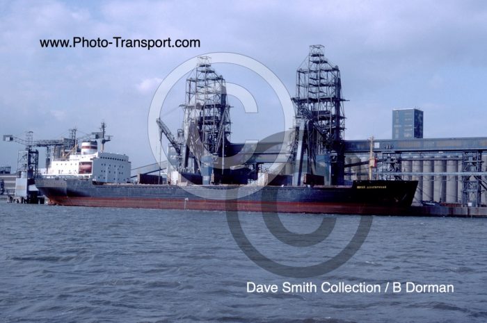 YURIY DOLGORUKIY - Bulk Carrier