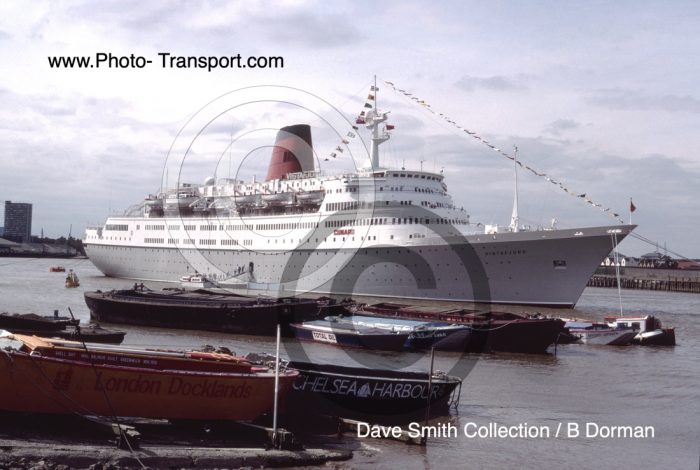 VISTAFJORD - Cunard Colours - Pass Cruise
