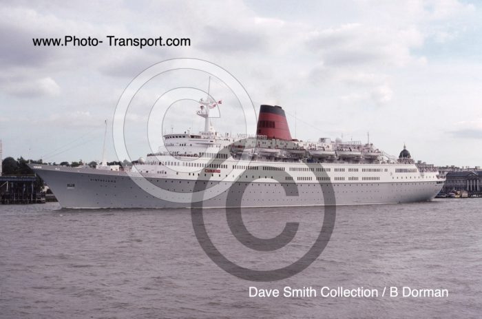 VISTAFJORD - Cunard Colours - Pass Cruise