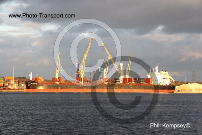 ANTWERP EAGLE - Geared Bulk Carrier