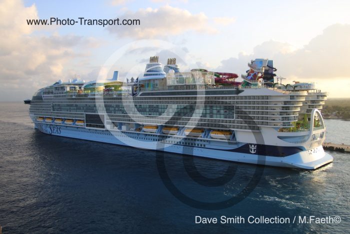 ICON OF THE SEAS - Pass Cruise