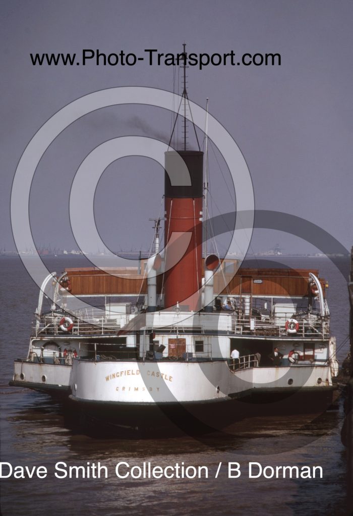 WINGFIELD CASTLE - Pass Ferry