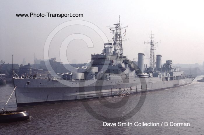 HMS BELFAST C35 - Cruiser - Town Class