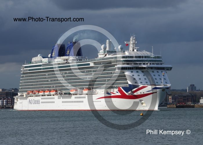 BRITANNIA - Pass Cruise