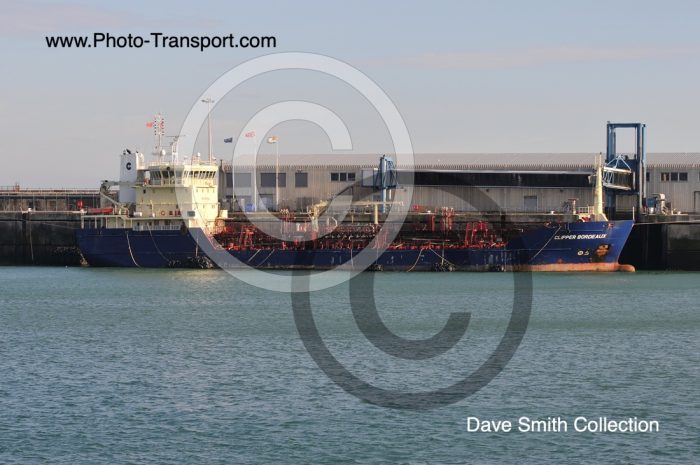 CLIPPER BORDEAUX - Bunkering Tanker