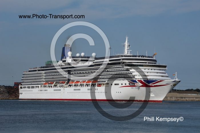 ARCADIA - Pass Cruise