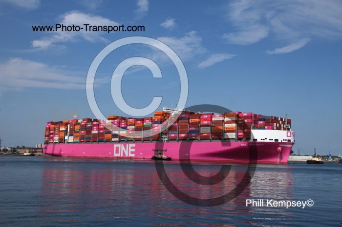 ONE INTEGRITY - Container