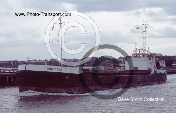 CORK SAND - Hopper Barge