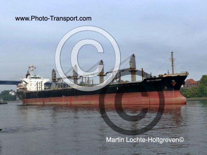 DAYTONA BEACH - Bulk Carrier