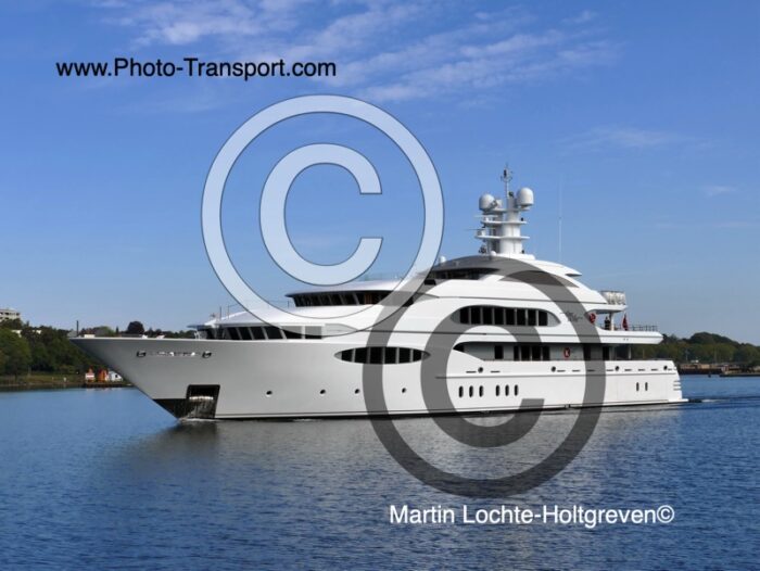 VIVE LE VIE - Pass Cruise - Super Yacht