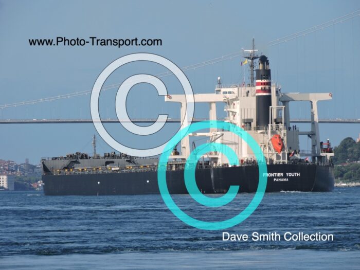 FRONTIER YOUTH - Bulk Carrier