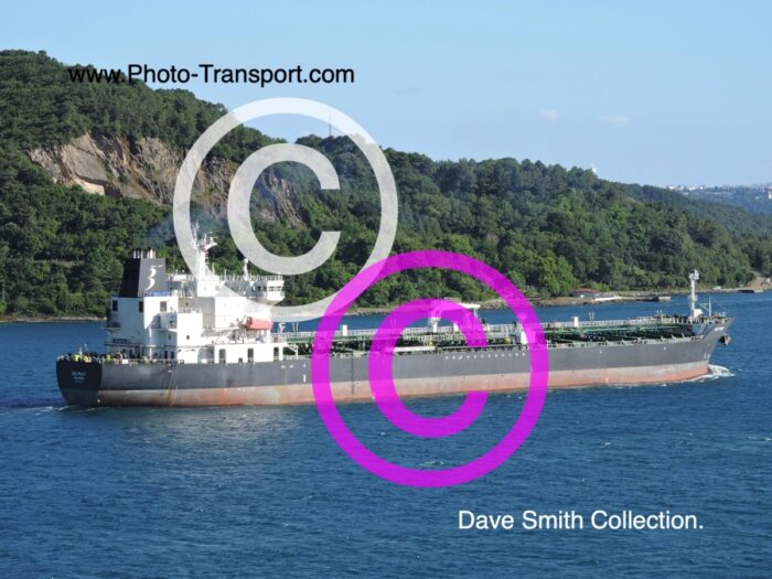 ICE POINT  -  Oil Chemical Tanker