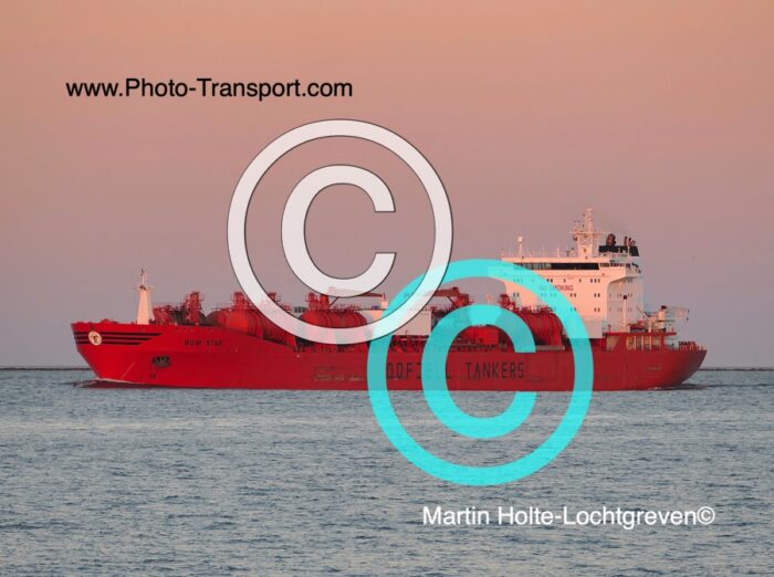BOW STAR    -  Chemical Oil Products Tanker