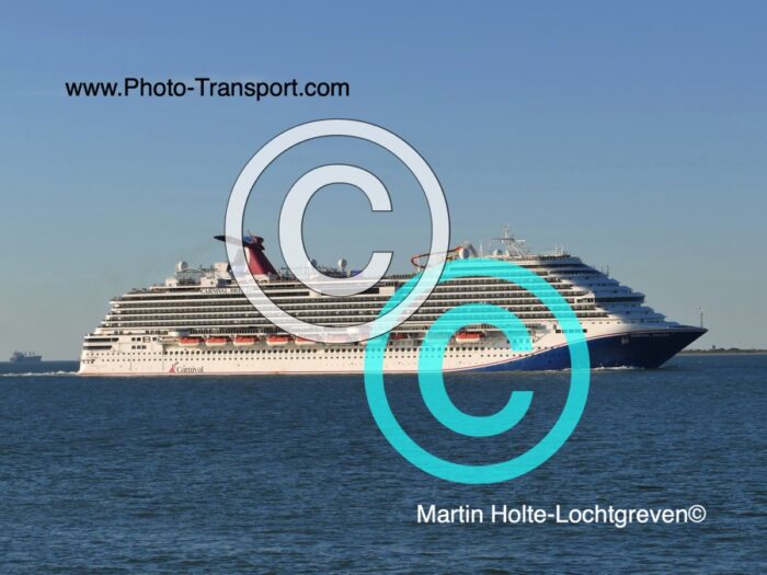 CARNIVAL BREEZE - Pass Cruise