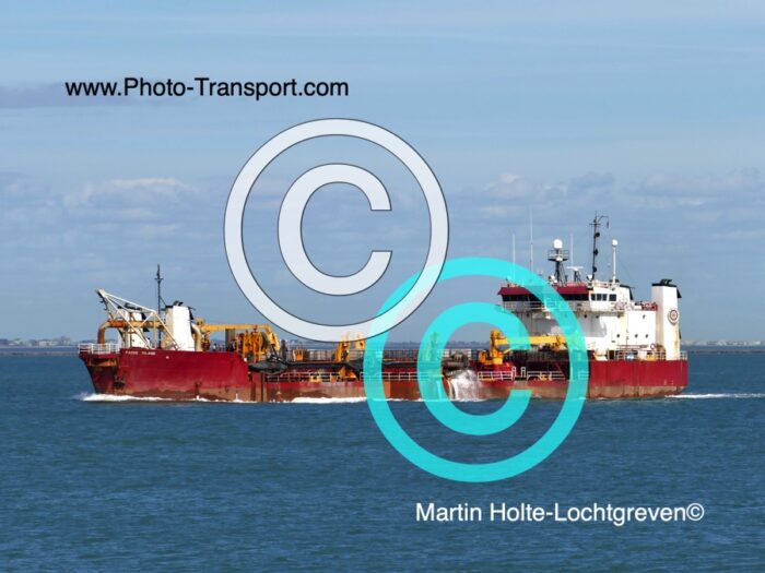 PADRE ISLAND - Hopper Dredger