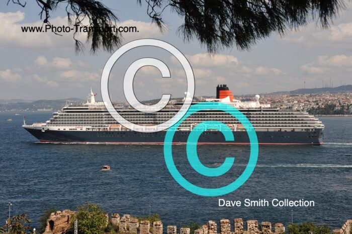 QUEEN VICTORIA  - Pass Cruise