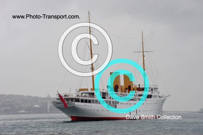 SAVARONA - Pass Ship / Yacht