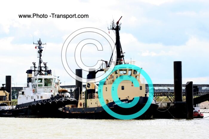 ADSTEAM ANGLIA - Tug - Svitzer  Colours