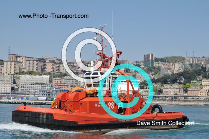 GENUA  -  Tug