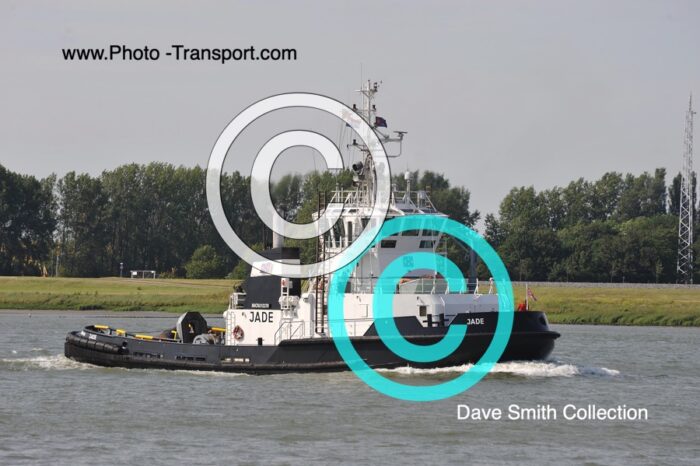 JADE -  Tug