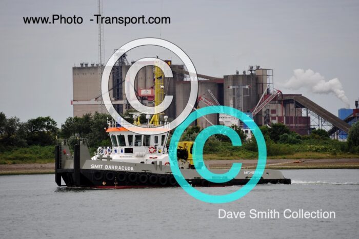 SMIT BARRACUDA   - Tug