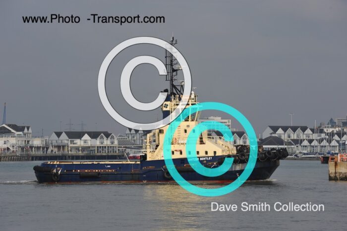 SVITZER BENTLEY - Tug - Svitzer Colours