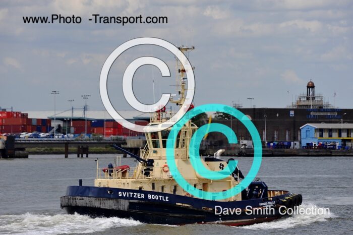 SVITZER BOOTLE - Tug - Svitzer Colours