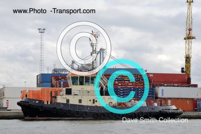 21 - Tug  - Antwerp