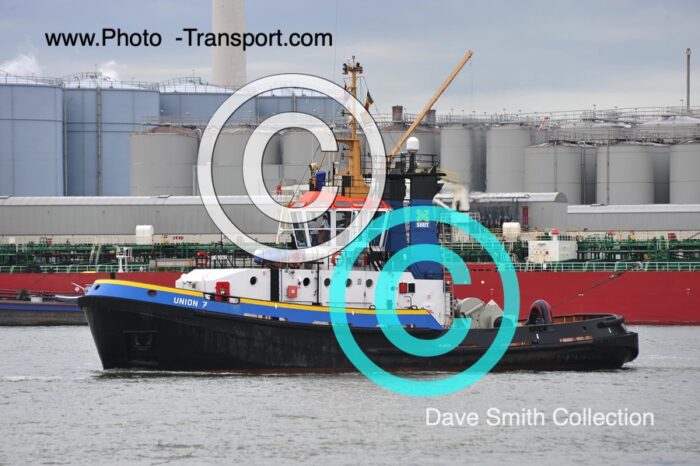 UNION 7 - Tug
