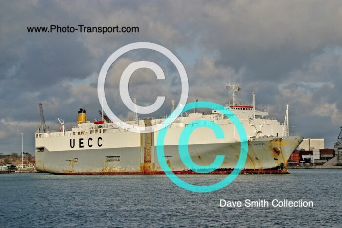 AEGEAN  BREEZE - Vehicle Carrier