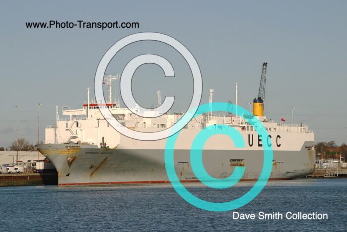 ARABIAN BREEZE  - Vehicle Carrier  - Grey White Hull