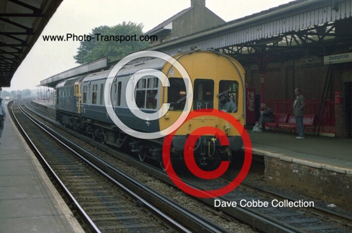 CAROLINE - Inspectors Coach and Class 33 No.33115